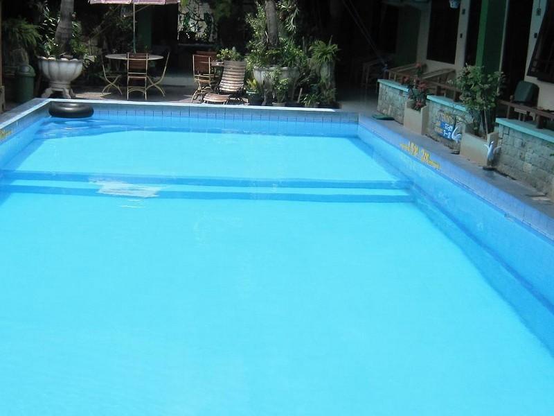 Oyo 585 Hotel Perwita Sari Yogyakarta Exterior foto